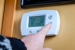 Troubleshooting a Home Furnace and Air Conditioning Thermostat