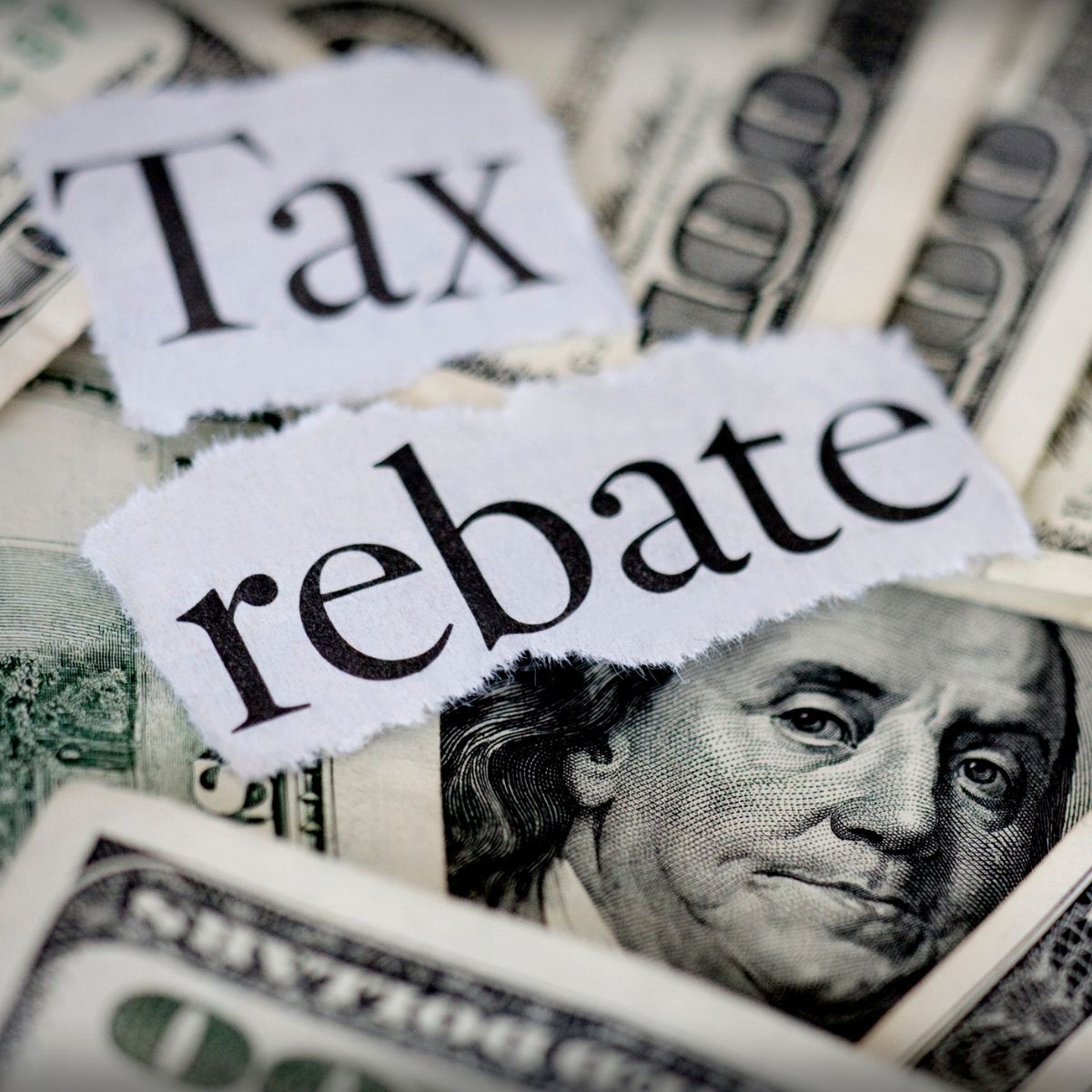 Federal Tax Credits and Rebates You Should Know About Before Purchasing